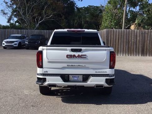 Used 2022 GMC Sierra 1500 Denali image 6