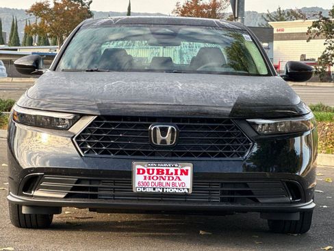 New 2025 Honda Accord SE image 9