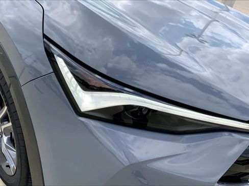 Used 2025 Acura ADX FWD image 26