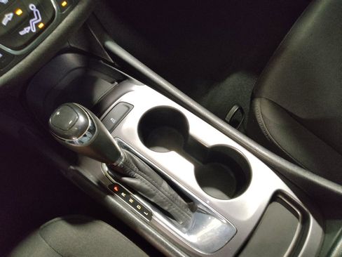 Used 2019 Chevrolet Malibu LS image 26