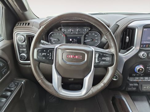 Used 2019 GMC Sierra 1500 SLT image 13
