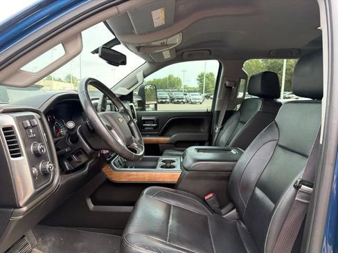 Used 2016 Chevrolet Silverado 2500 LTZ w/ LTZ Plus Package AWD/4WD image 15