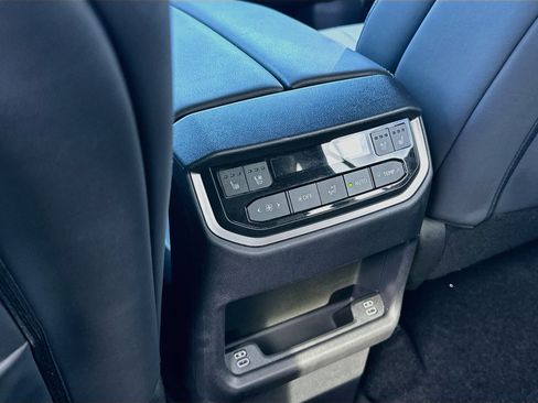 Used 2025 Lexus TX 350 AWD w/ Technology Package image 27