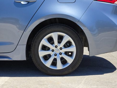 Certified 2025 Toyota Corolla LE FWD image 23
