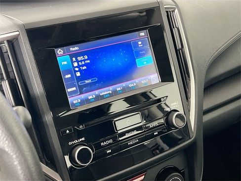Used 2020 Subaru Impreza Premium image 13