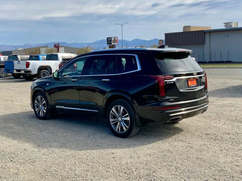 Used 2020 Cadillac XT6 Premium Luxury w/ Platinum Package AWD/4WD image 3