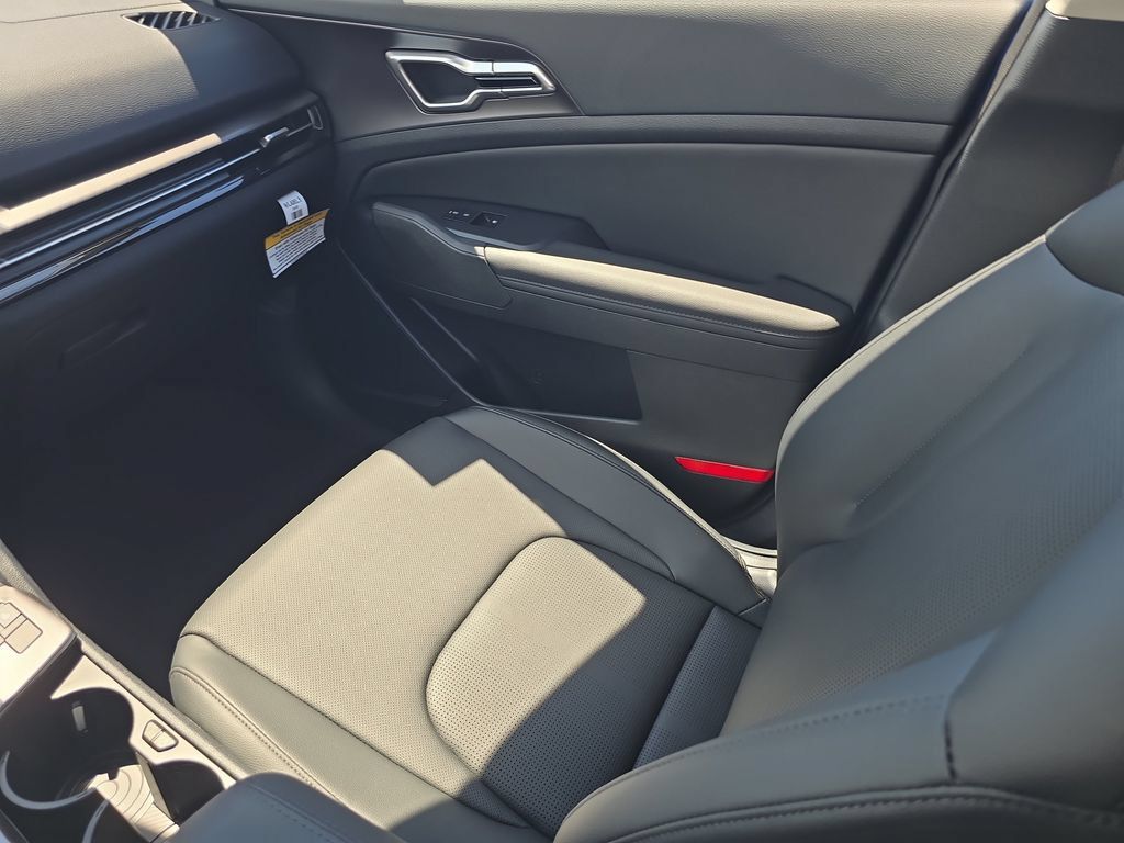 New 2027 Kia Sportage EX FWD image 16