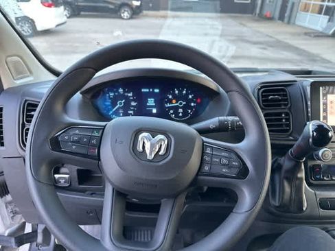 Used 2024 RAM ProMaster 1500 w/ Convenience Group image 14