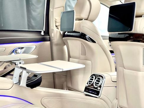 Used 2019 Mercedes-Benz Maybach S 650 image 29