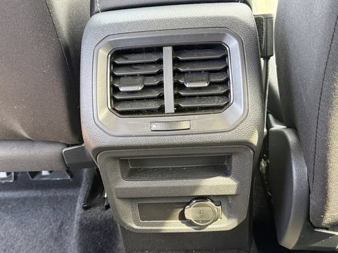 Used 2024 Volkswagen Tiguan S AWD/4WD image 35