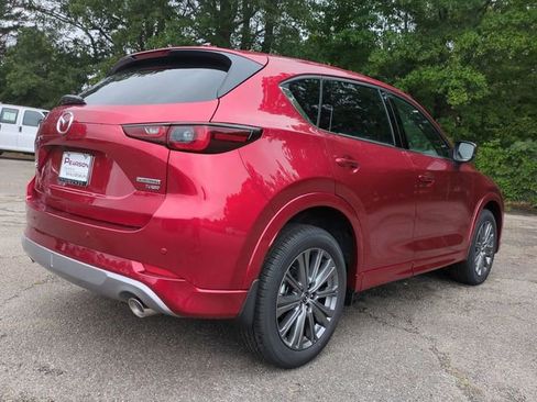 New 2025 MAZDA CX-5 Signature image 4