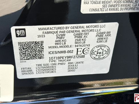 Used 2024 GMC Sierra 2500 AT4 w/ AT4 Premium Plus Package AWD/4WD image 36