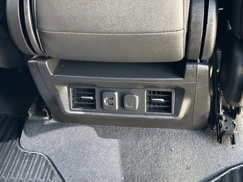 Used 2021 Chevrolet Silverado 3500 LTZ w/ Gooseneck/5TH Wheel Package image 14