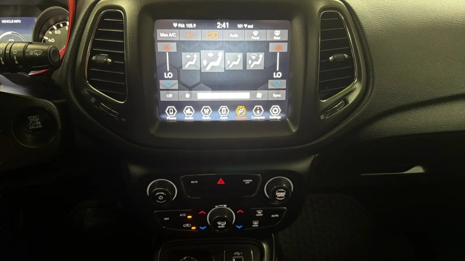 Used 2019 Jeep Compass Trailhawk AWD/4WD image 14