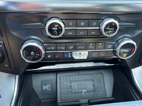 Used 2022 Ford F150 Platinum w/ Equipment Group 701A High AWD/4WD image 20