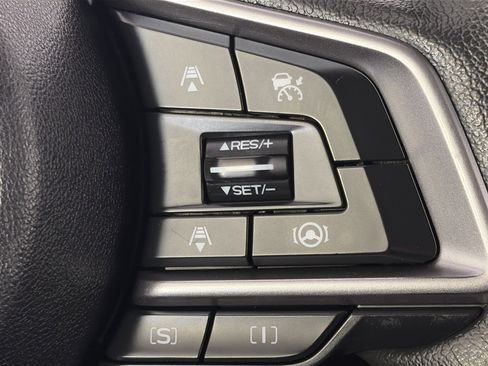 Certified 2024 Subaru Forester Limited image 18