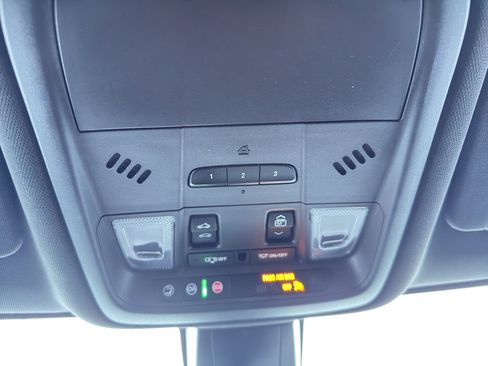 Certified 2022 Chevrolet Blazer RS w/ Enhanced Convenience Package image 22