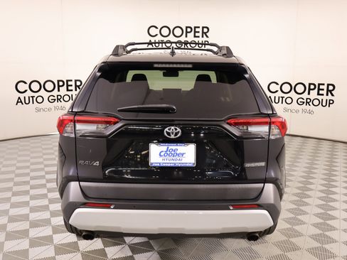 Used 2019 Toyota RAV4 Adventure image 21