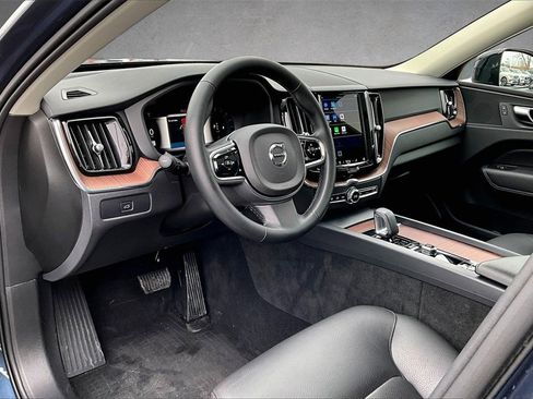 Certified 2023 Volvo XC60 B5 Plus w/ Protection Package Premier image 16