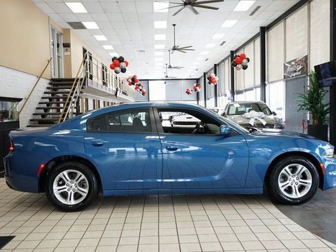 Used 2022 Dodge Charger SXT image 16