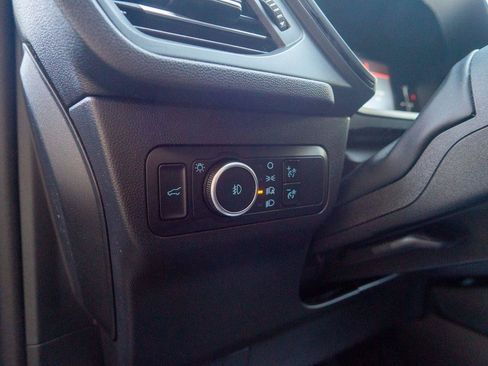 Used 2025 Ford Escape ST-Line Select AWD/4WD image 19