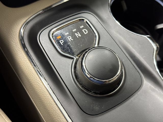 Used 2017 Dodge Durango Citadel w/ Technology Group RWD image 16