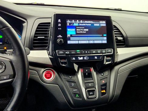 Used 2024 Honda Odyssey EX-L image 18