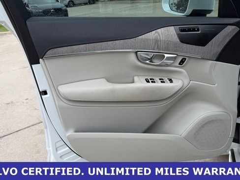 Certified 2024 Volvo XC90 T8 Ultimate AWD/4WD image 21