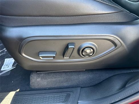 New 2025 Jeep Grand Cherokee Altitude image 14