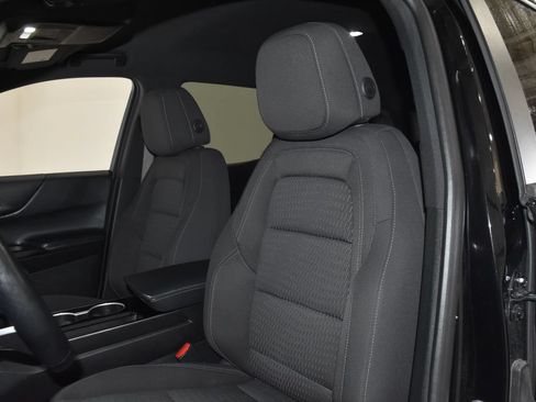 Used 2025 Chevrolet Equinox LT FWD image 20