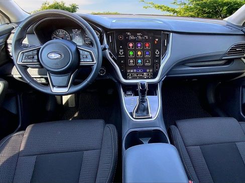 Certified 2025 Subaru Outback Premium image 7