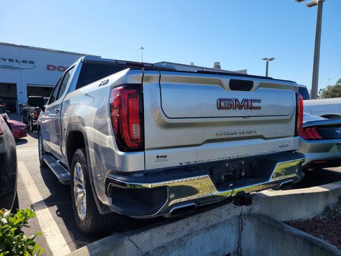Used 2020 GMC Sierra 1500 SLT w/ SLT Premium Plus Package image 6