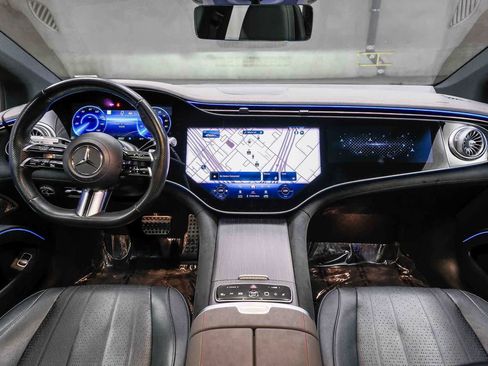 Certified 2023 Mercedes-Benz EQS 580 4MATIC Sedan image 14