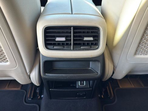 Used 2022 Mercedes-Benz GLE 350 image 22