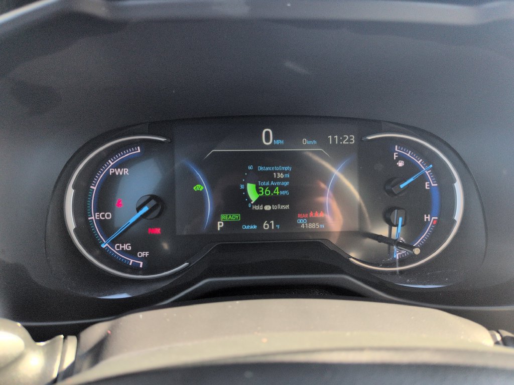 Certified 2025 Toyota RAV4 LE AWD/4WD image 15