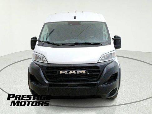 Used 2023 RAM ProMaster 3500 FWD image 2