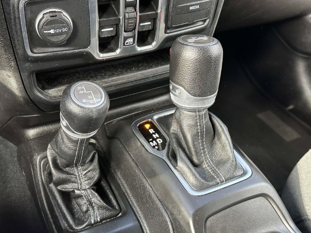 Certified 2024 Jeep Wrangler Unlimited Sport AWD/4WD image 16