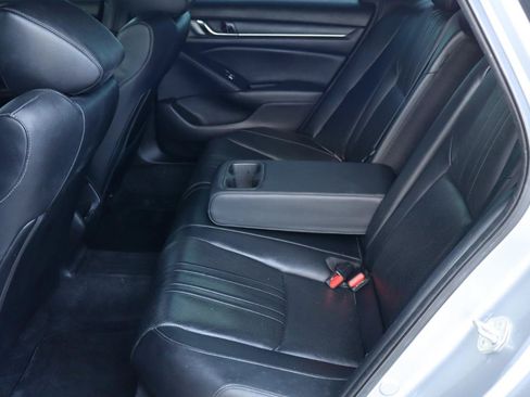 Used 2021 Honda Accord Sport image 15