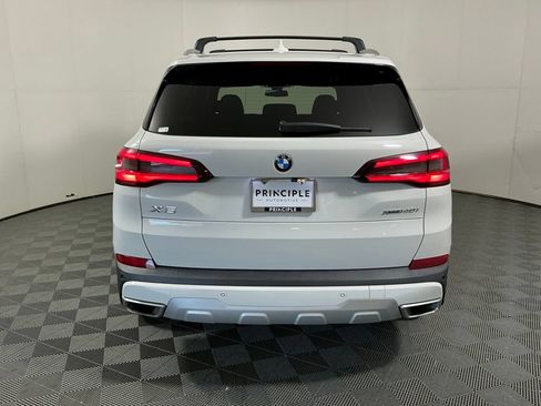 Used 2023 BMW X5 xDrive40i w/ Premium Package AWD/4WD image 6