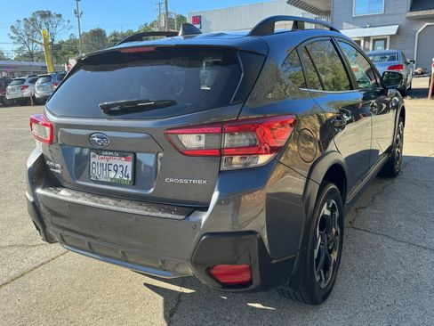 Used 2021 Subaru Crosstrek 2.5i Limited AWD/4WD image 6