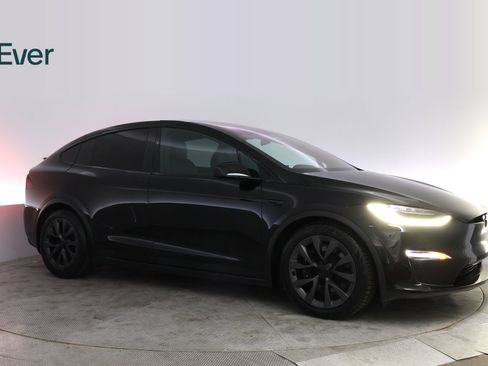 Used 2023 Tesla Model X AWD/4WD image 14