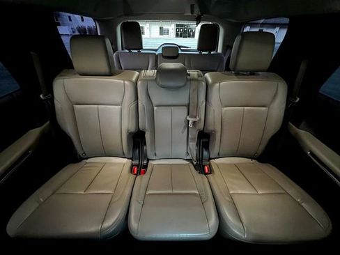 Used 2020 Ford Expedition XLT w/ Equipment Group 202A image 27