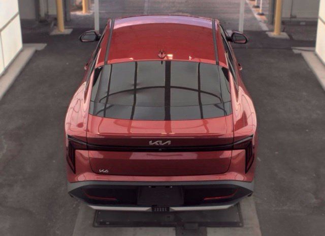 Certified 2025 Kia K4 EX FWD image 6