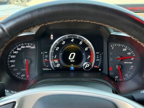 Used 2015 Chevrolet Corvette Z06 w/ 2LZ Preferred Equipment Group RWD image 25
