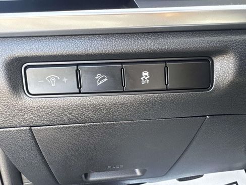 Certified 2023 Kia Telluride S w/ S Sunroof Package AWD/4WD image 20