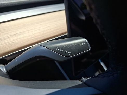 Used 2020 Tesla Model Y Performance AWD/4WD image 17