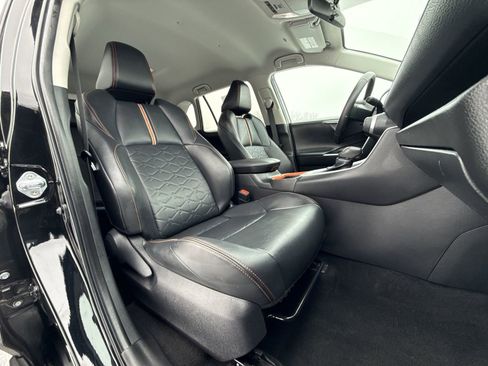 Used 2023 Toyota RAV4 Adventure image 23