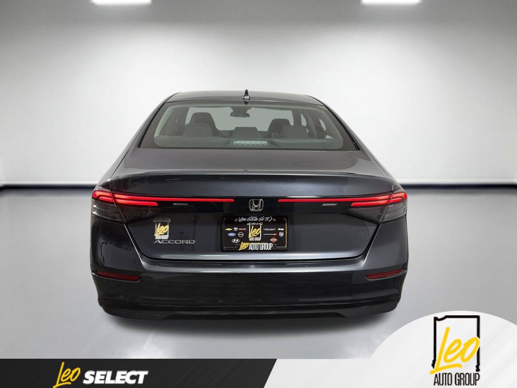 Used 2023 Honda Accord EX image 7