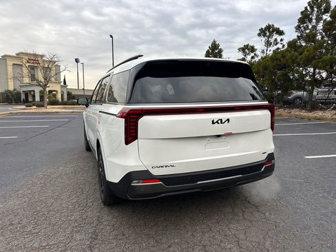 New 2026 Kia Carnival SX Prestige image 5