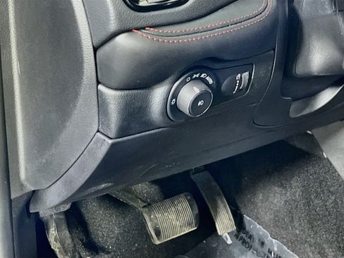Used 2023 Dodge Durango R/T AWD/4WD image 10